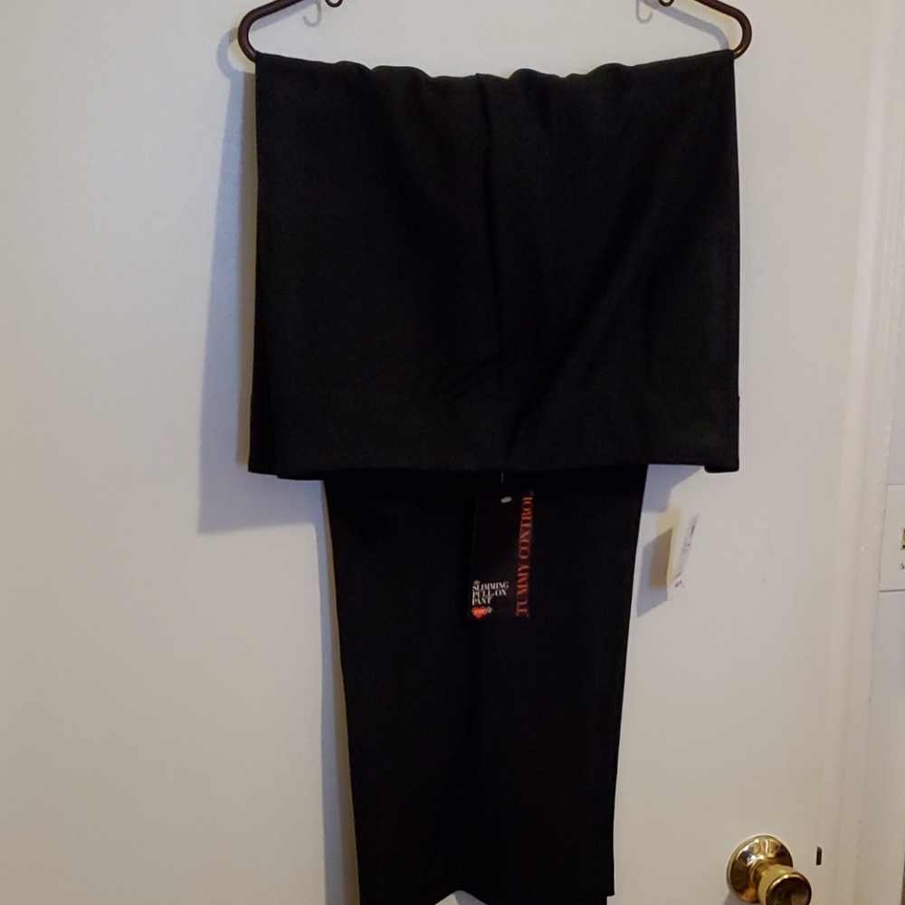 Avenue Black Pants Size 22
